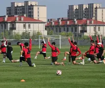 九游体育官网-更是为中国健儿出征加油的壮举