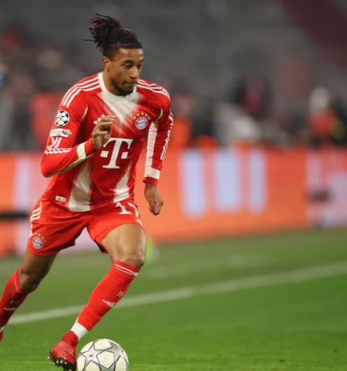 九游体育官网-罗伊琼斯vs霍利菲尔德回放